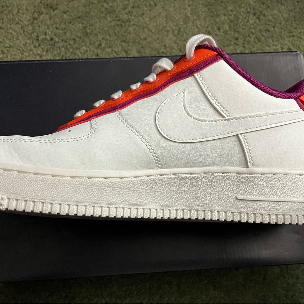 WMNS AIR FORCE 1 ‘07 SE